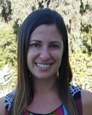 Dr. Gabriela Hirsch